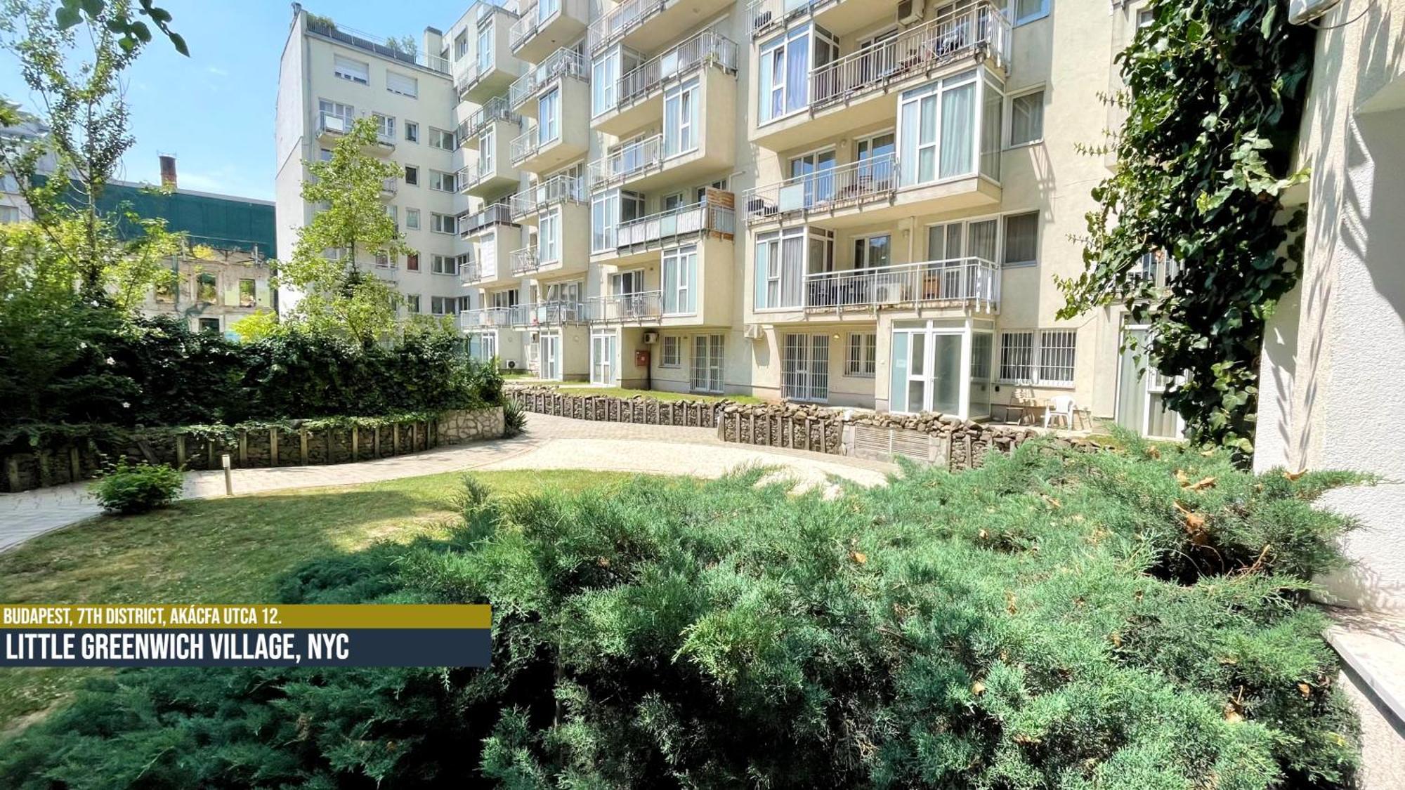 Little Americas Ring Apartament *